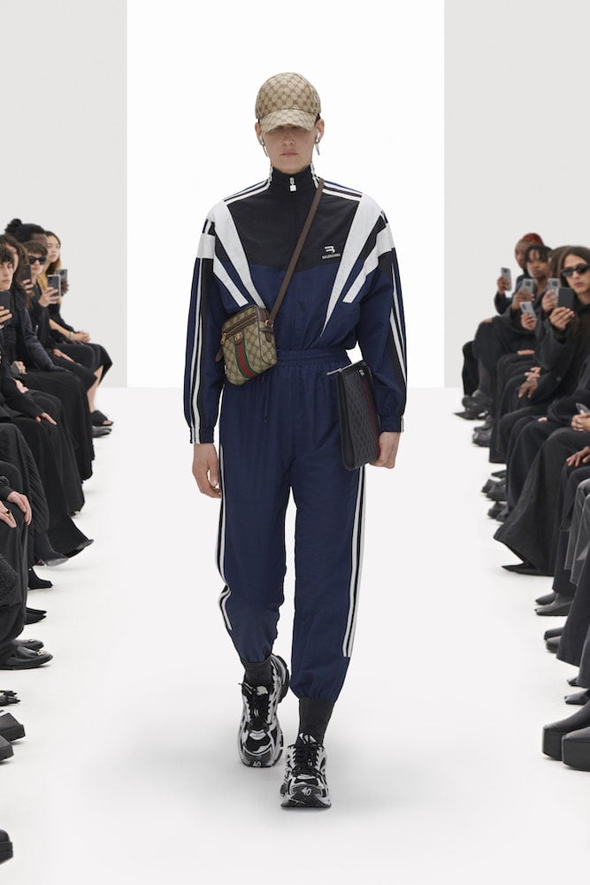 Balenciaga: Spring 2022 - 10 Magazine